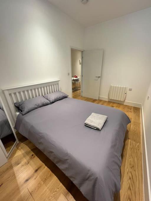 Cozy Modern Apartment In Croydon Central Екстериор снимка